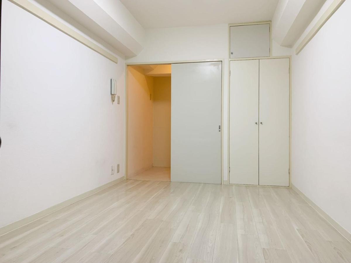 Apartamento Near Shinjuku!nishi Shinjuku Gochome 6min!西新宿!地铁站步行6分!新宿徒步圈!精致公寓! 高速无限制wifi 203
